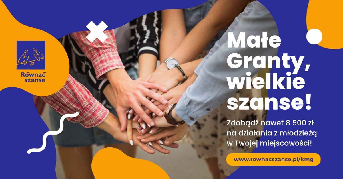 Plakat informujący o możliwości udziału w konkursie. Splecione dłonie młodych ludzi.