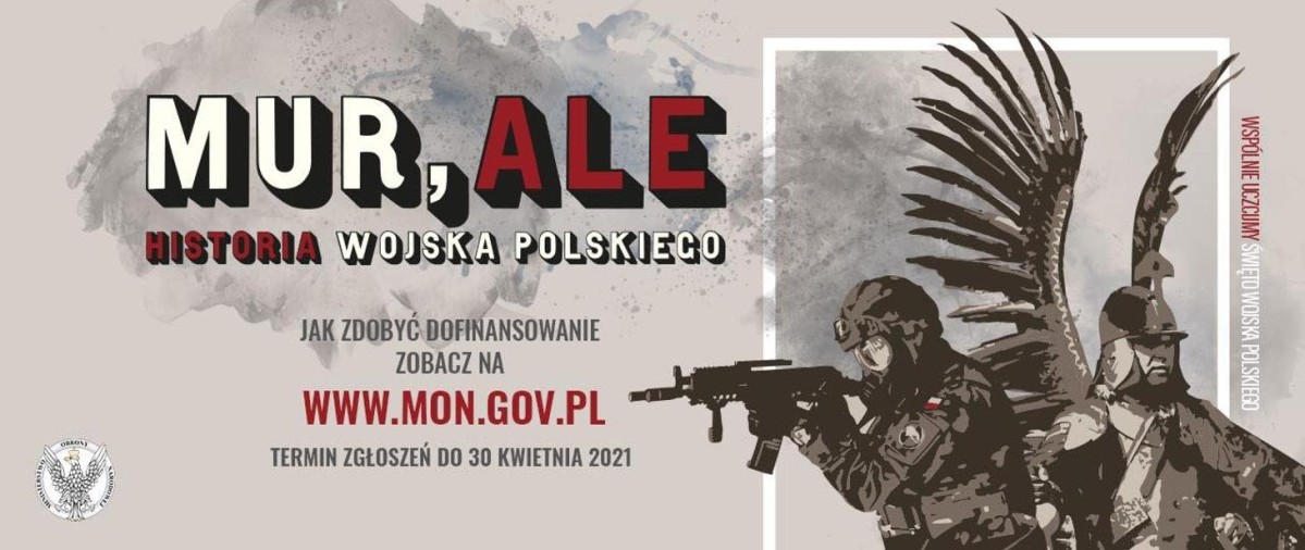 Plakat informacyjny na szarym tle, na którym widać dwóch żołnierzy. Napis na plakacie w biało-czerwonych barwach.