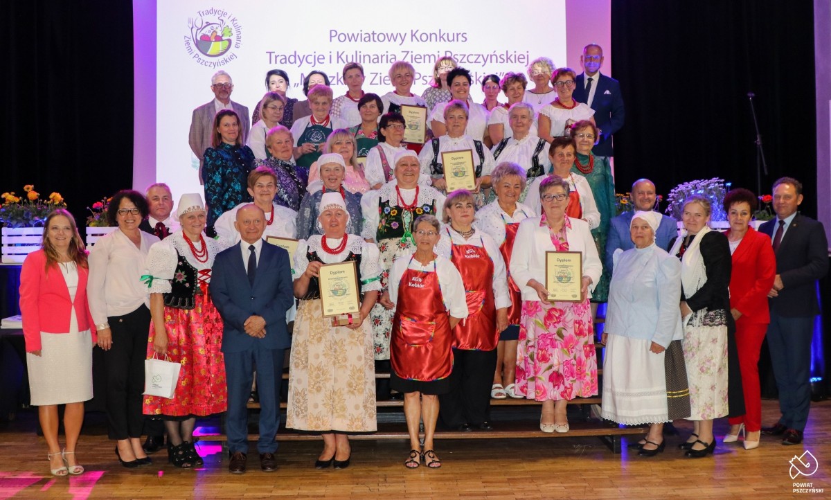 Wszystkie uczestniczki konkursu z