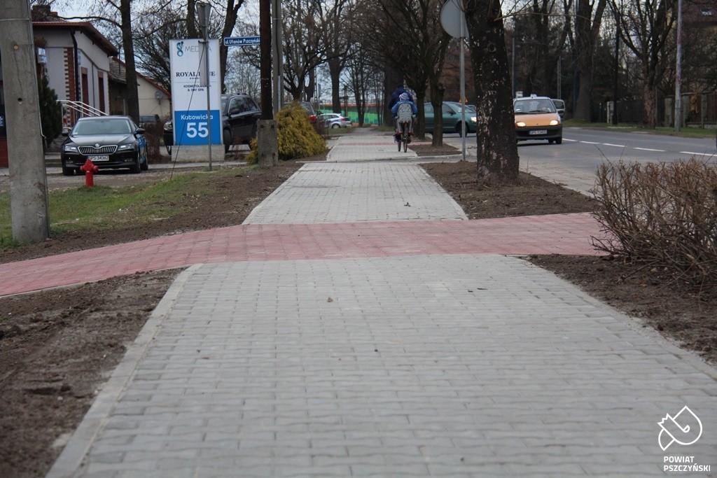 chodnik przy ul. Katowickiej po remoncie