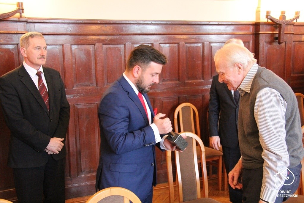 Żubr Starosty dla Pawła Skupina