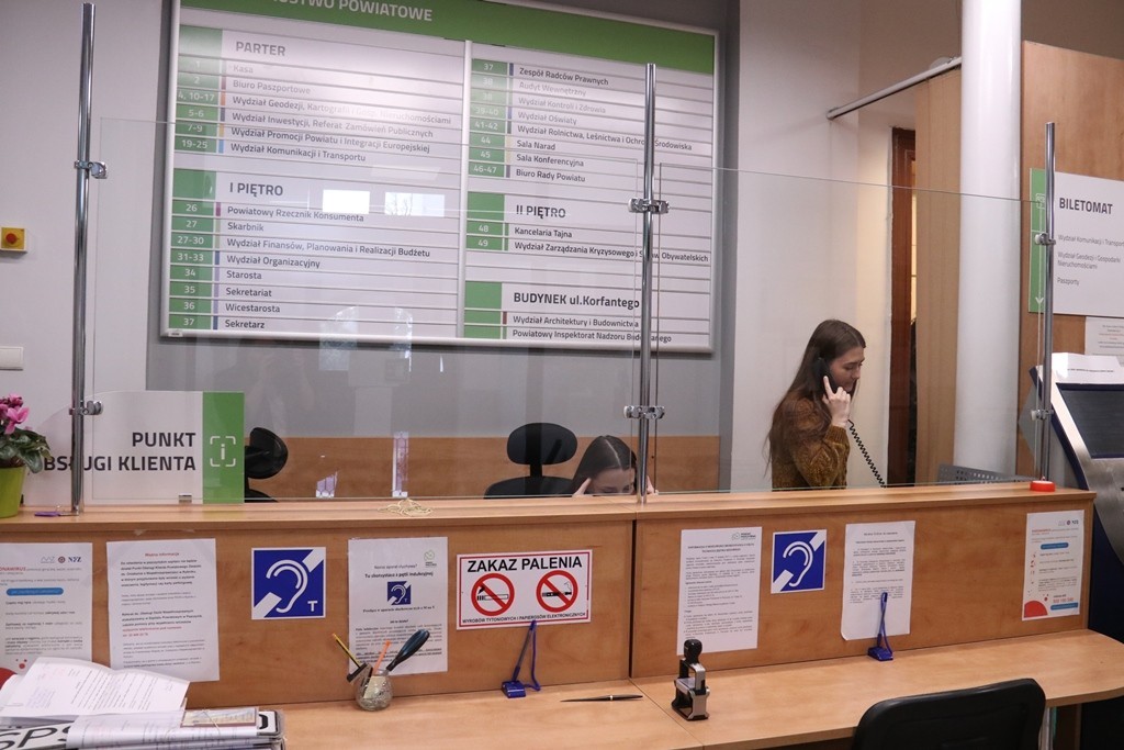 Obsługa klientów w starostwie