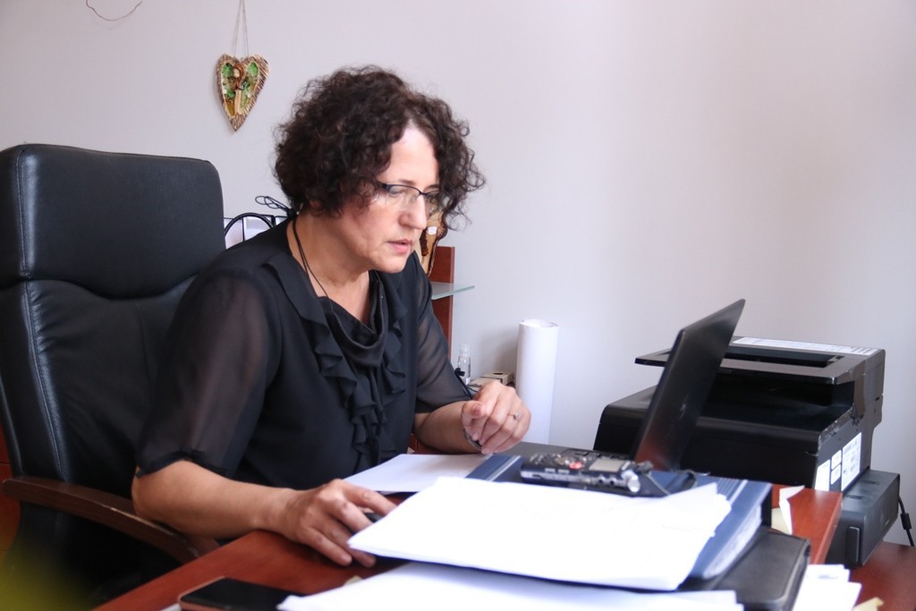 Starosta Barbara Bandoła podczas wideokonferencji
