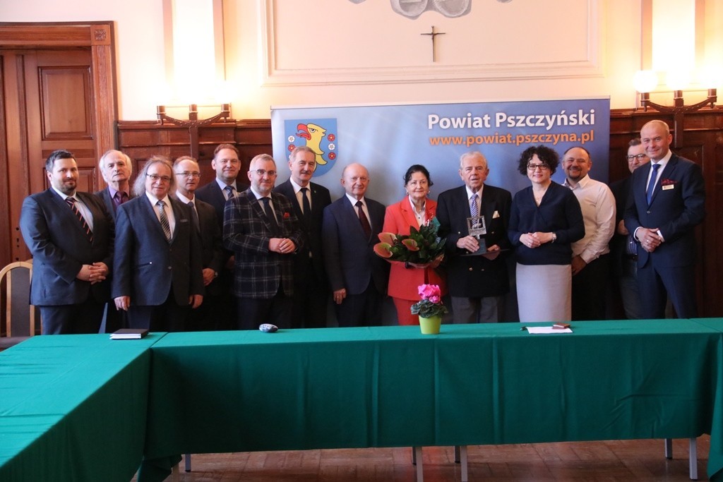 Żubr dla dra Farugi