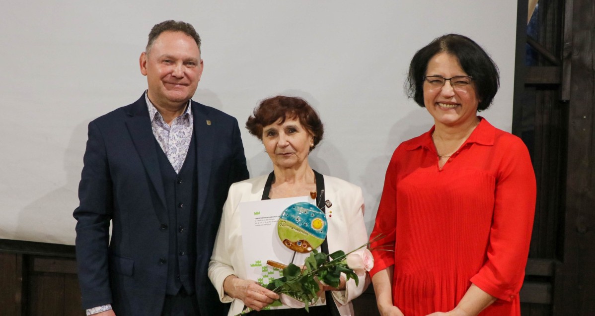 Marta Słomak Sojka z wicestraorą i starostą.